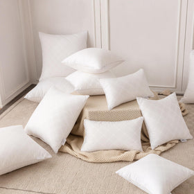 Oubonun inserts eliminate crinkle noise for quiet reading sessions.