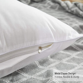 Oubonun square pillow inserts on sofa highlight effortless shape retention.