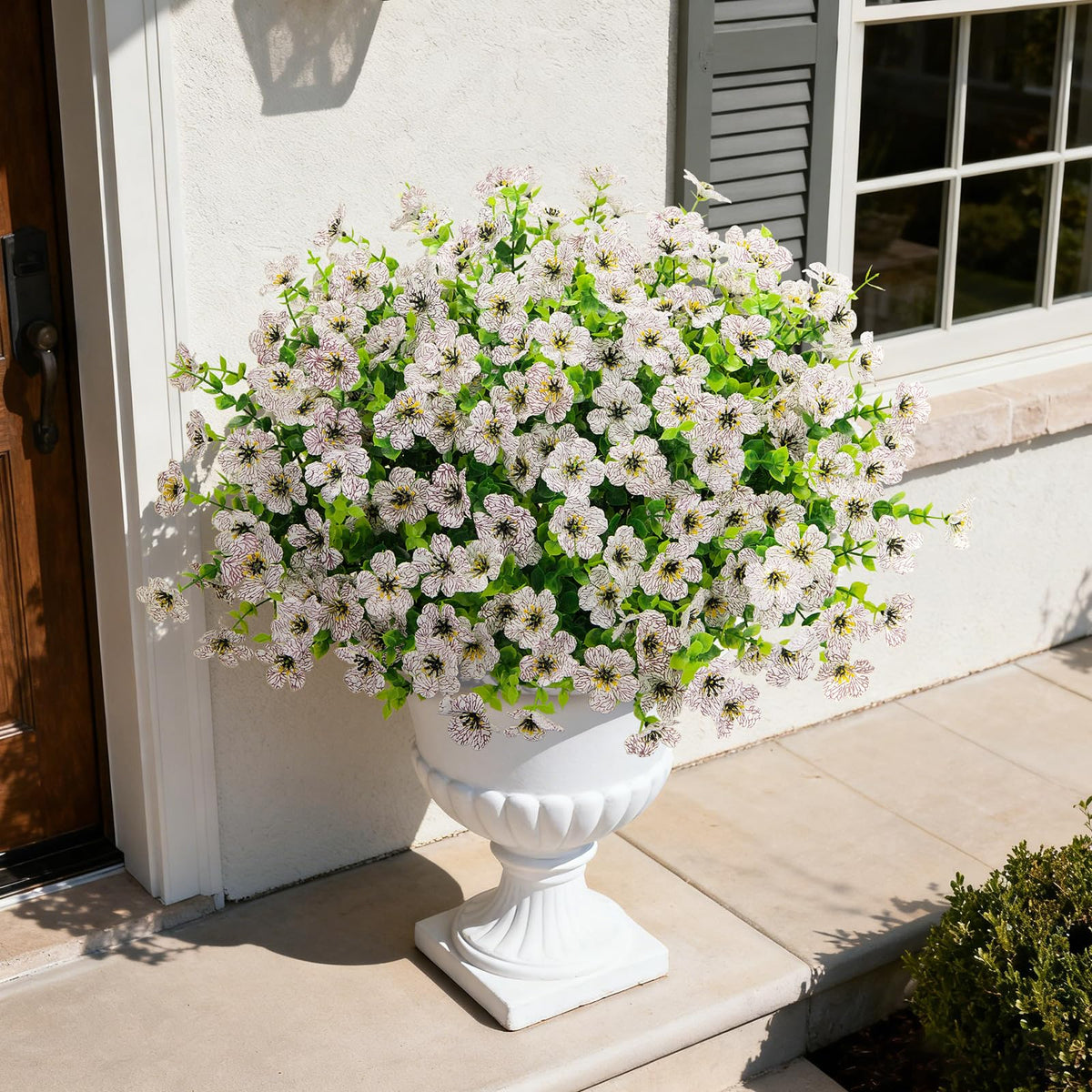 Ouddy Decor 13.8-inch stems ideal for tall vases and centerpieces.
