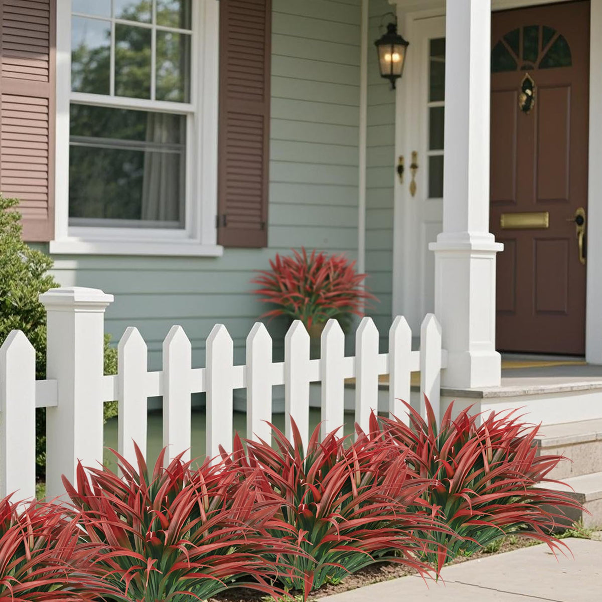 Ouddy Decor durable faux garden decor for patios and balconies.
