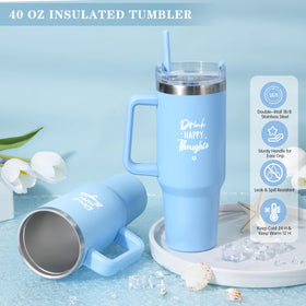 Oufrenn ocean-scented candle provides a calming ambience.