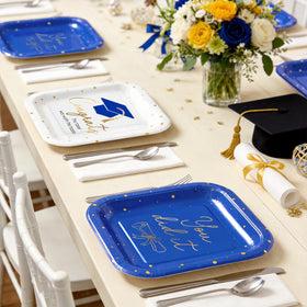 OuMuaMua 100-piece set ensures enough plates for a bigger guest list.