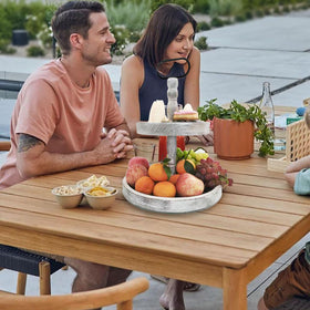 Ouosawa solid-wood tray stand suitable for fruits, desserts, or decor