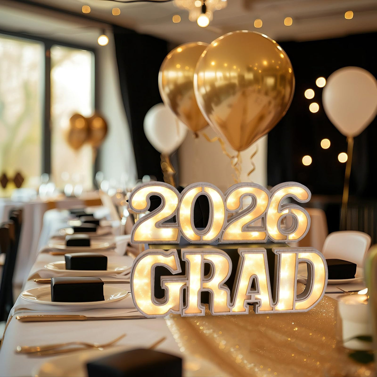 Ovootok wall-hanging grad letters suitable for any space