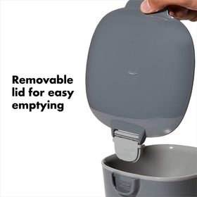OXO Good Grips Easy-Clean Compost Bin rotating handle enables portable waste transfer.