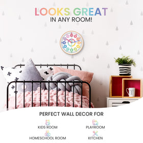 Oyster&Pop Kids Clock classroom setup demonstrates classroom-friendly teaching aid