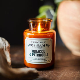 Paddywax soy wax close-up emphasizes clean burn for long-lasting aroma.