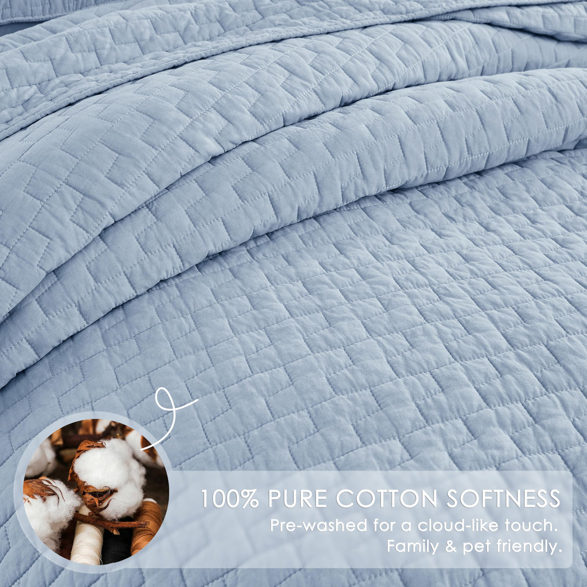 Palassio cotton-soft fabric close-up emphasizes airy comfort.