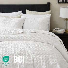 Palassio textured coverlet bedspread closeup shows chic design for a stylish bedroom.