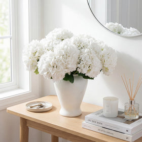 Close-up of Party Joy leaves and stems adding natural fullness
