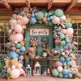 Partycus cream beige balloons add soft, vintage warmth to celebrations.