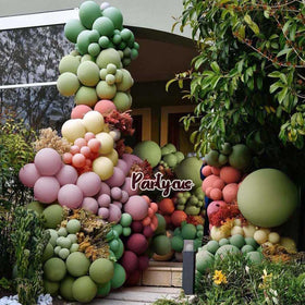 Partycus double-stuffed pastel balloons for a vibrant full-size arch.