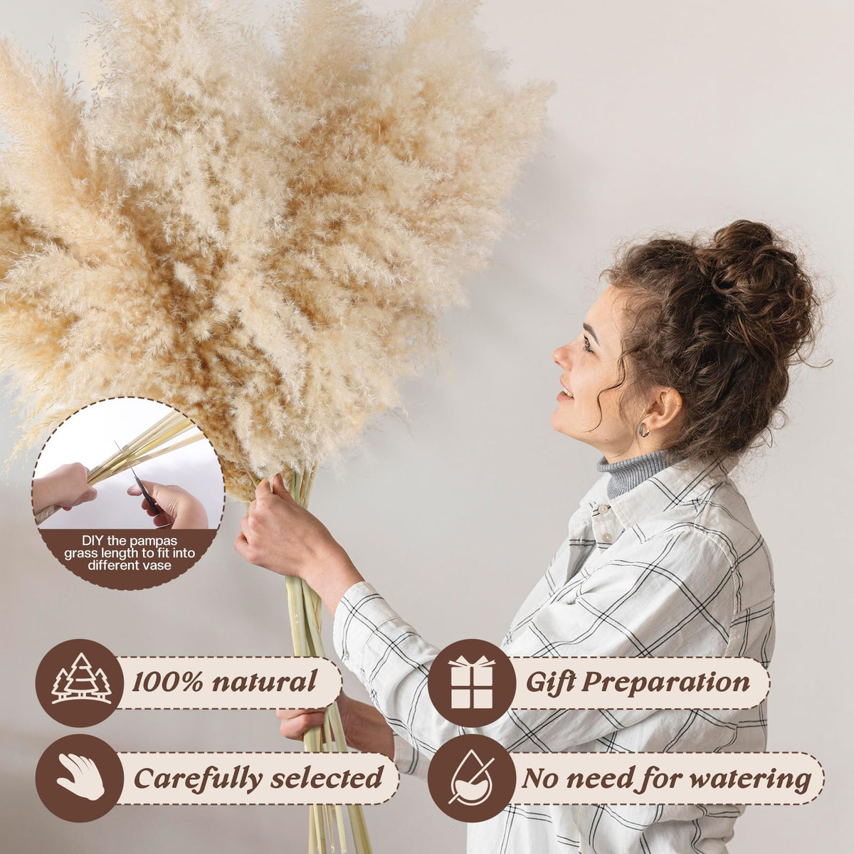 Pasuvsigt large pampas grass adds lush texture for centerpieces