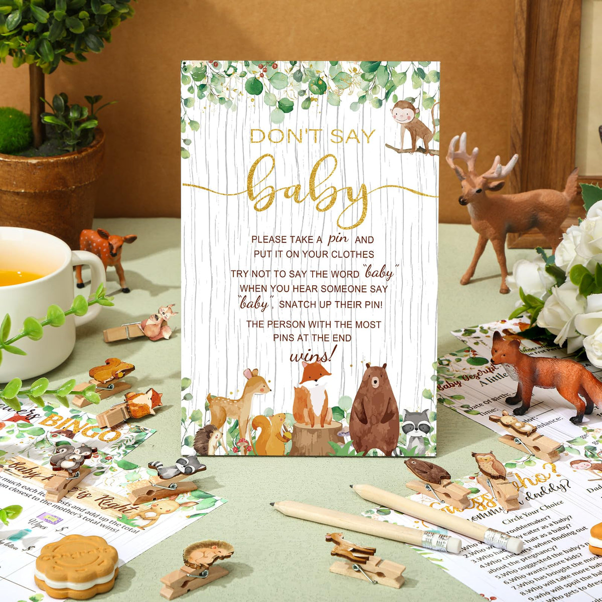 Patelai wooden clothespins with forest theme for easy card hanging