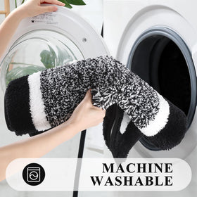 Pauwer machine-washable bath rugs simplify cleaning routines.