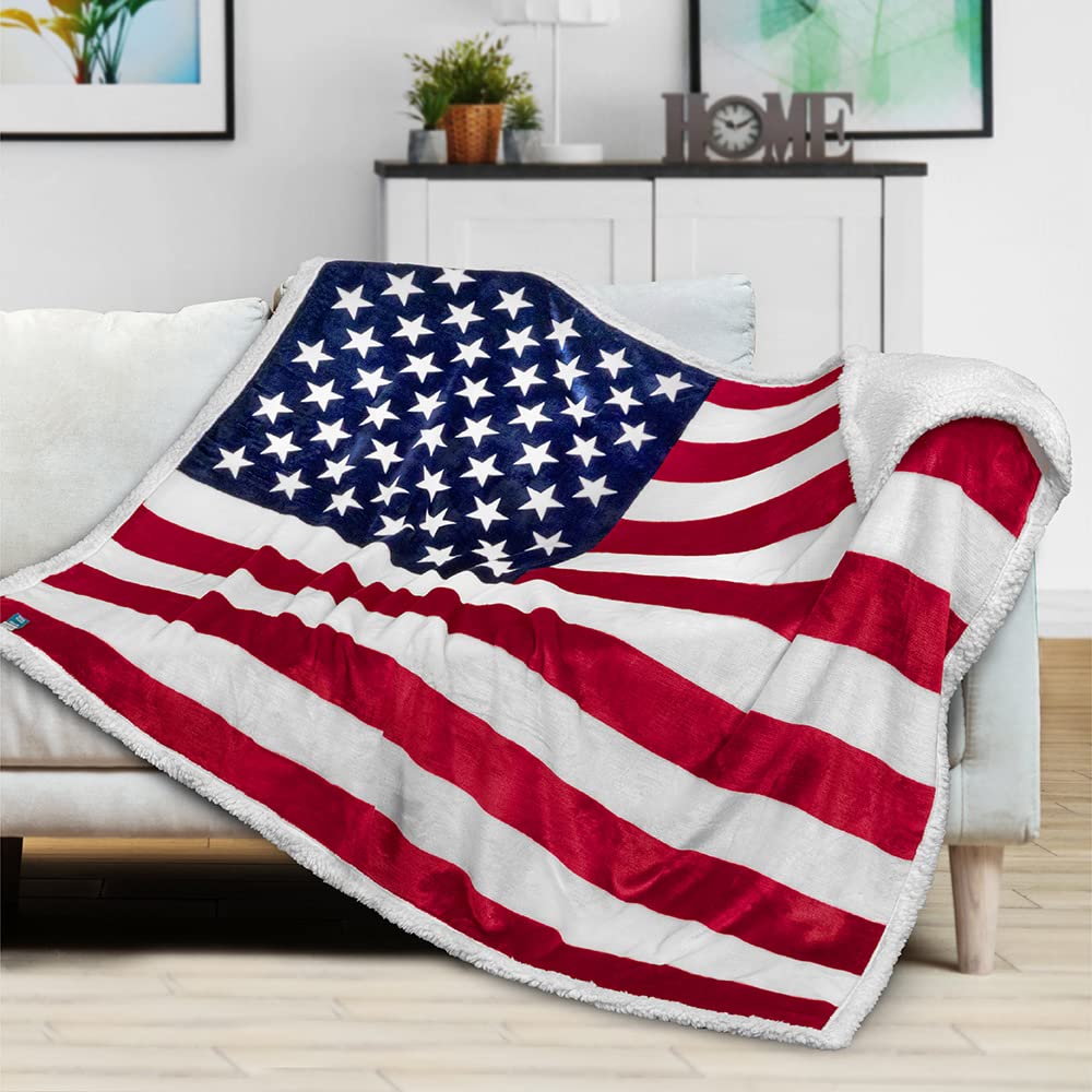 Pavilia Patriotic Blanket folded on ottoman as a cozy living room accent.