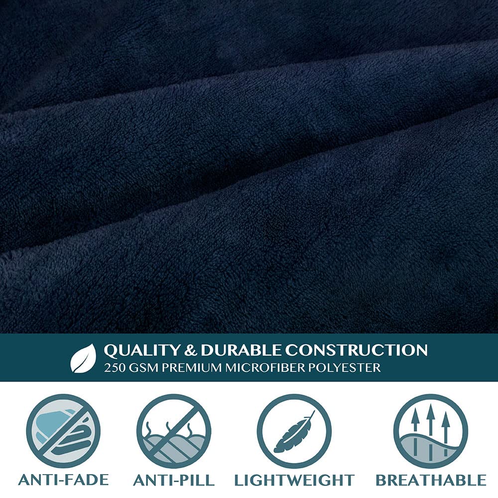 PAVILIA fleece feels soft and durable.