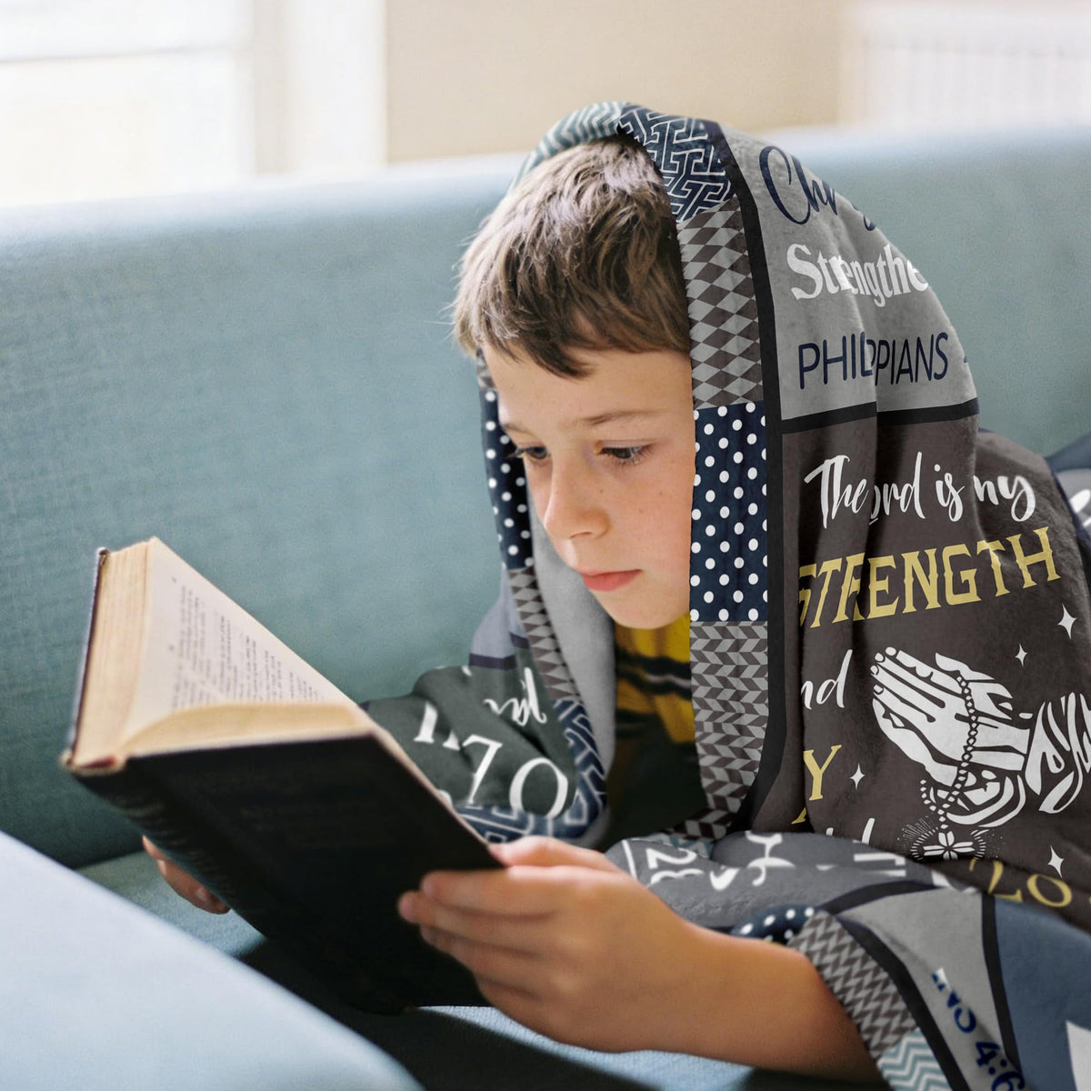 PAZISOL soft-flannel blanket closeup, plush texture and gentle skin feel