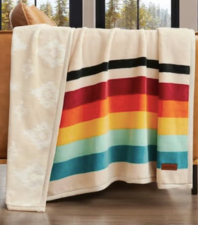 Pendleton reversible plush throw Mount Foraker front view offers cozy warmth.