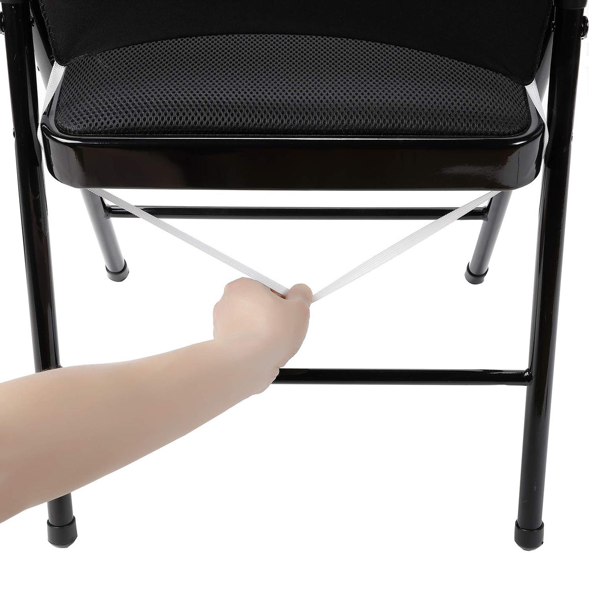 Peomeise chair cover is easy to care for with machine wash and air dry.