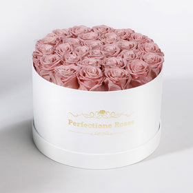Perfectione Roses interior shows 27 preserved roses arranged in a round keepsake box.