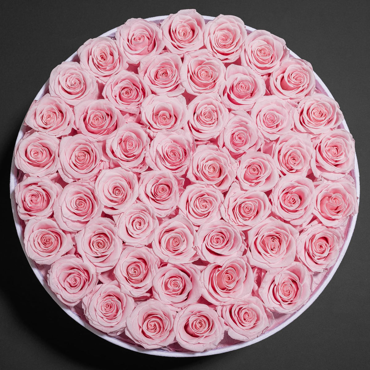 Perfectione Roses preserved bouquet in pink tones provides low-maintenance elegance