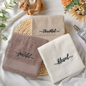 Peryiter 14x29 inch towels provide generous coverage for daily use.