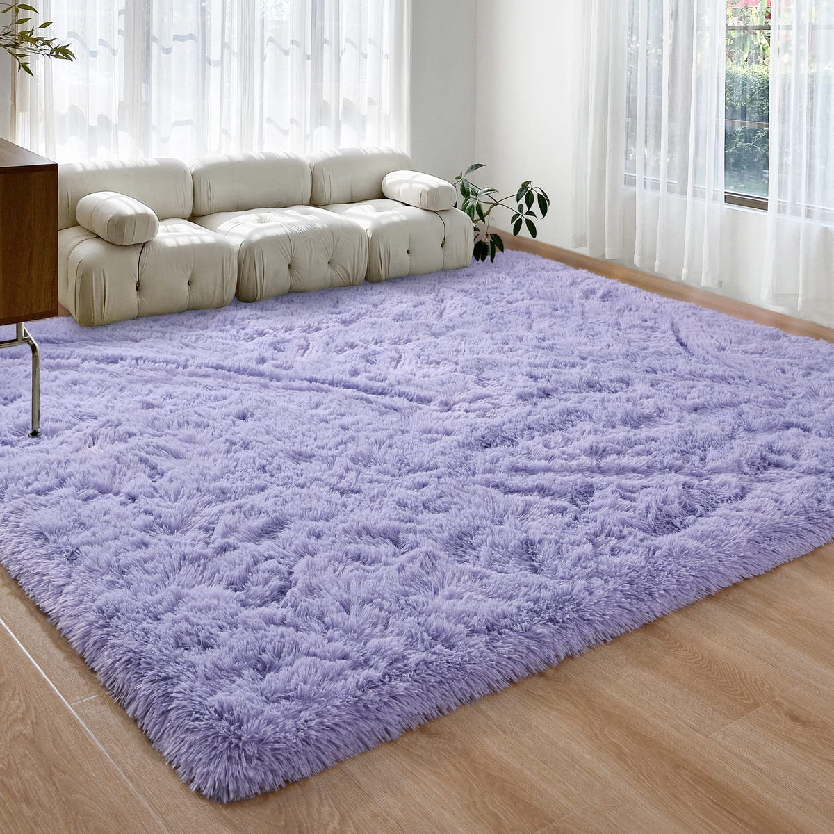 Pettop lavender rug decor enhances cozy bedrooms and playrooms.
