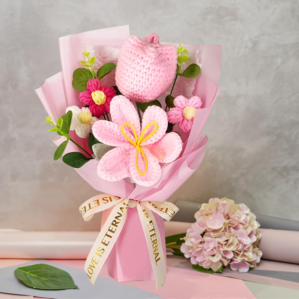 Phaicoilo pink crochet bouquet for office decor, allergy-friendly option
