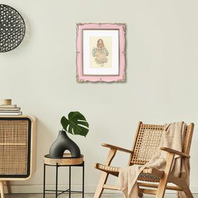 PHAREGE black velvet back frame protects keepsakes with refined finish.