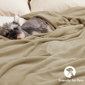 PHF Cozy gift blanket ideal for birthdays, holidays and special occasions