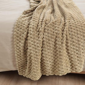 PHF Lightweight warmth delivers breathable comfort without heaviness