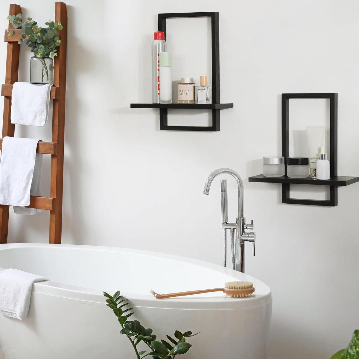 PHOENANCEE double-structure shelf maximizes display area without sacrificing stability