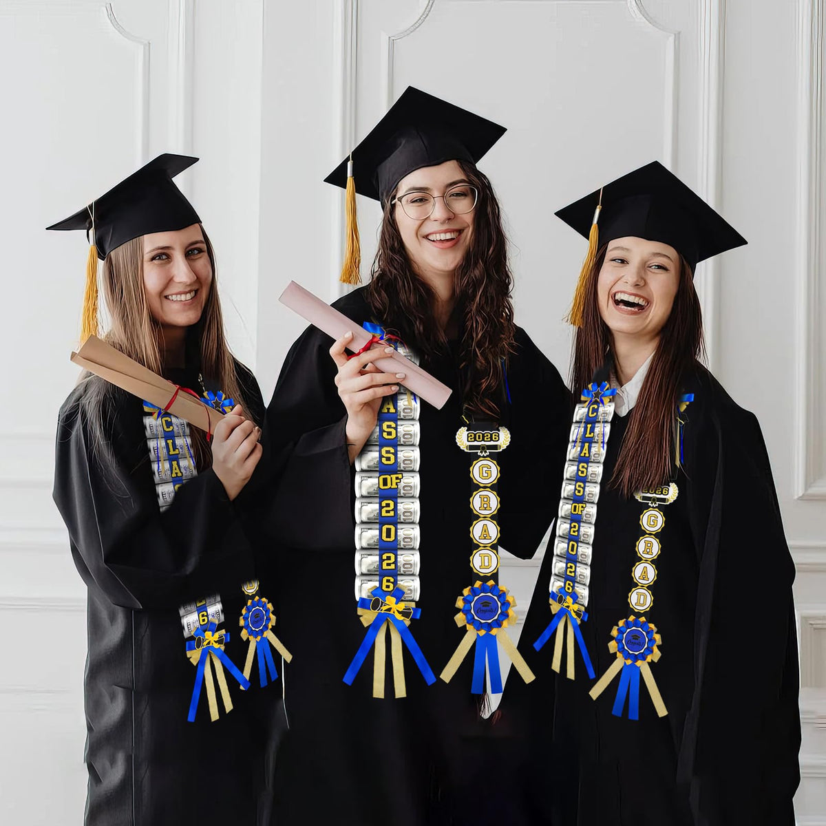 Phoncoo easy-assemble graduation kit for Class of 2026 gifts.