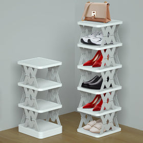 PHUNIGEEFT entryway front-door rack keeps footwear neat.