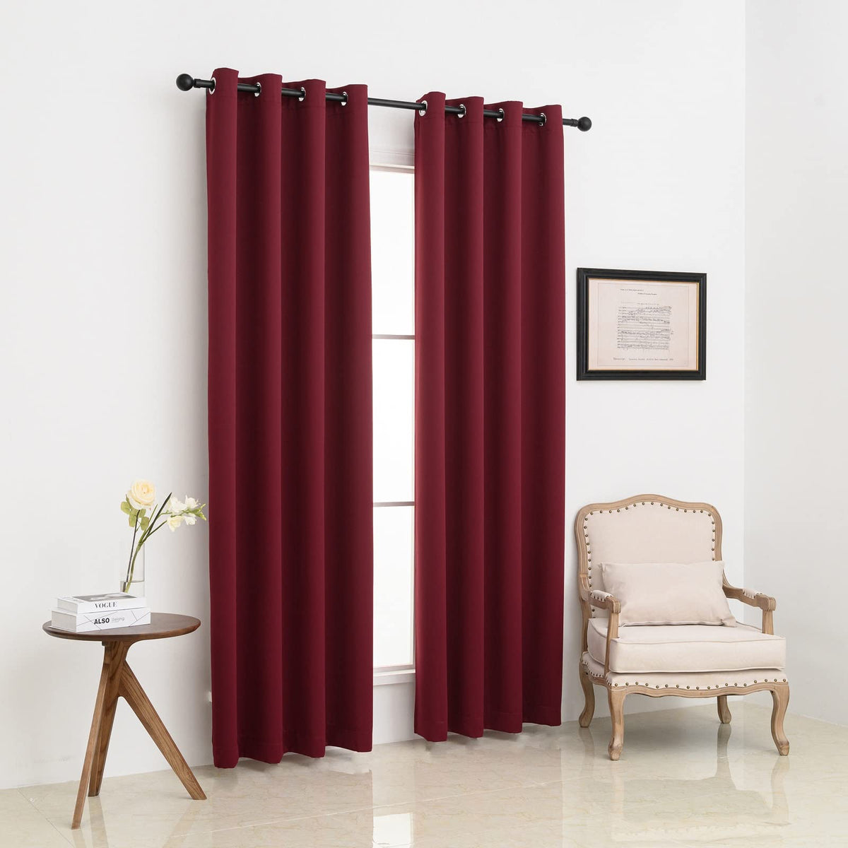 Pickluc Burgundy blackout curtains grommet close-up showcases durable 230 g/m² polyester fabric.