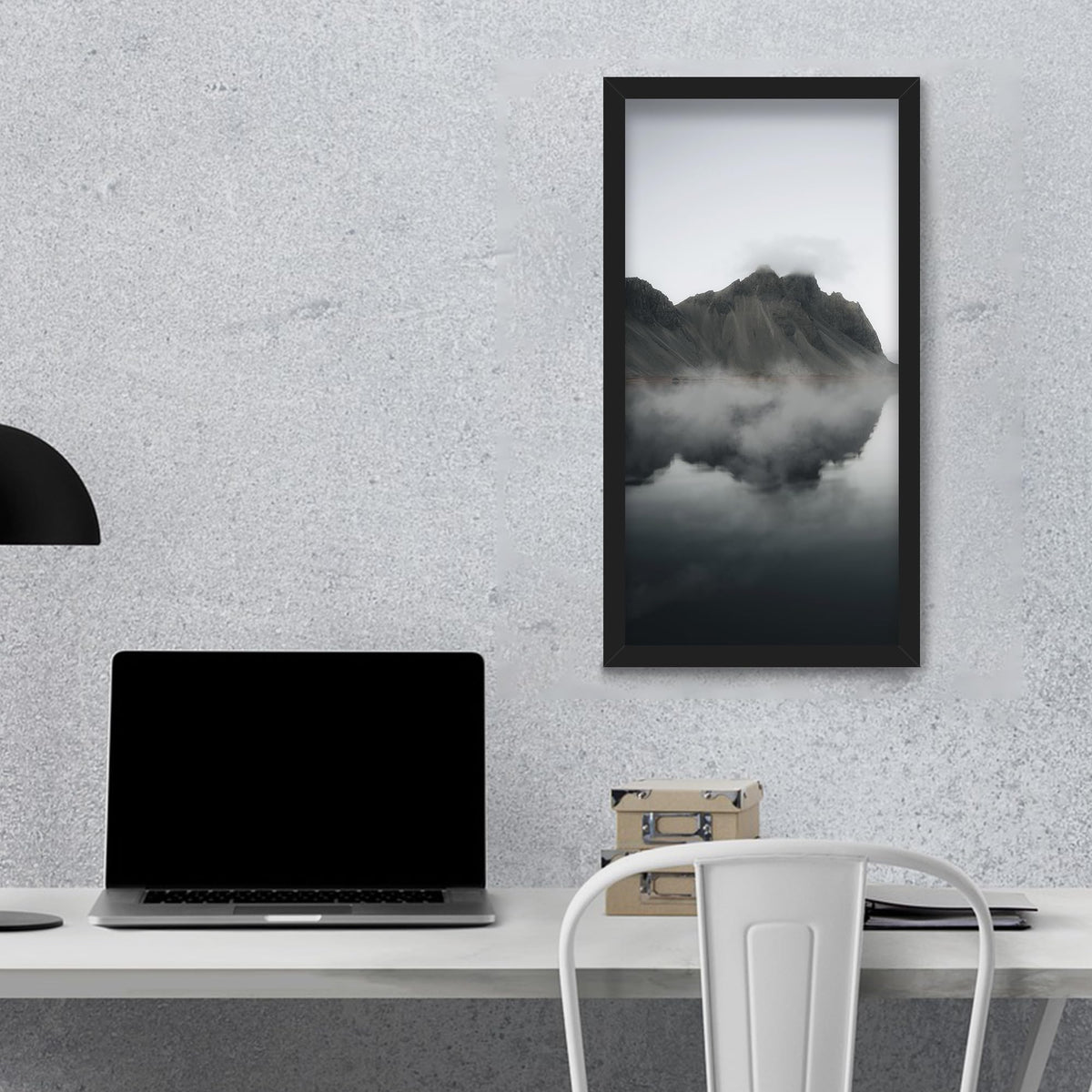 Picrit 10x20 frame clear cover shows glass-like clarity and shatter resistance