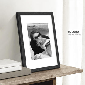 Picrit swivel tabs simplify loading 11x17 art without tools.