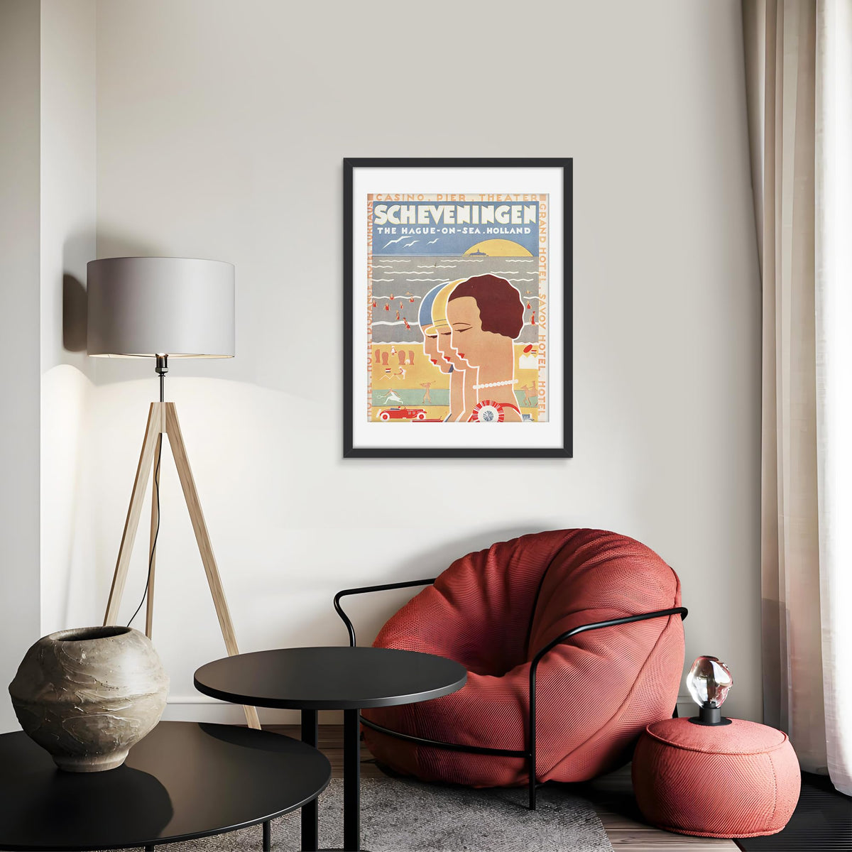 Picrit wall mount horizontal display for a clean gallery.