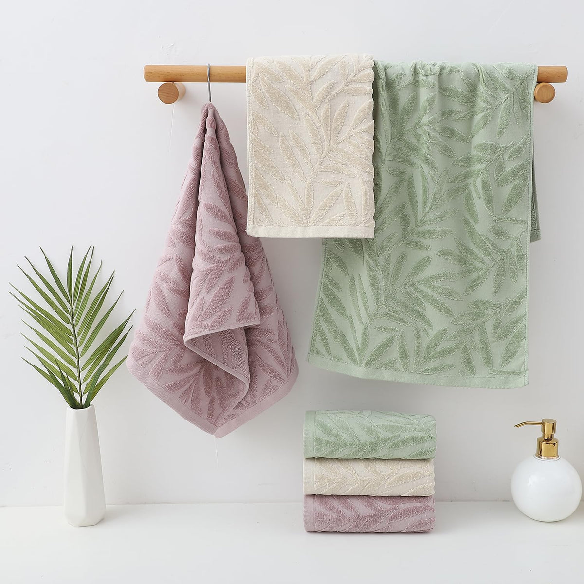 Pidada soft cotton towel close-up showing plush texture and gentle feel.