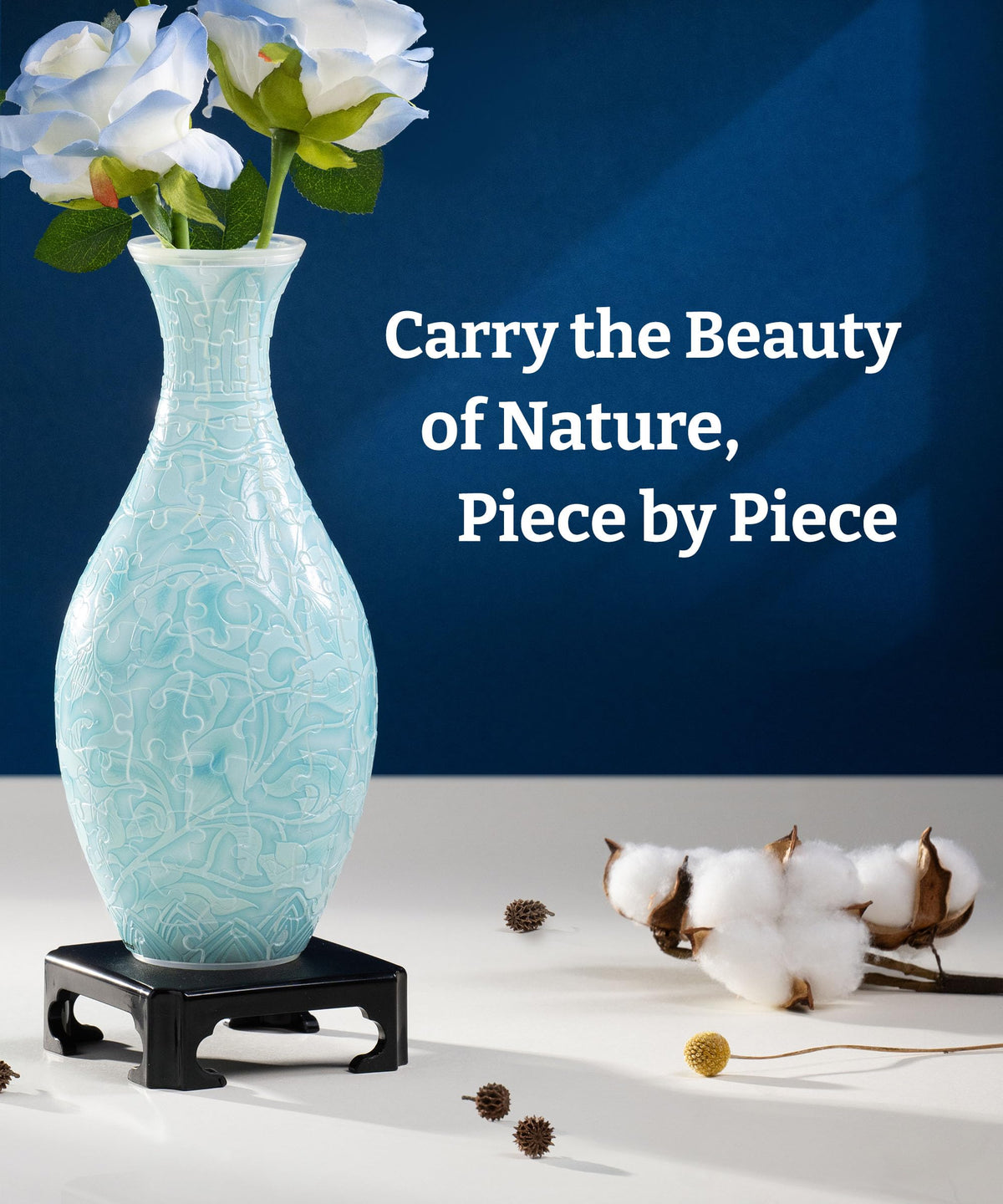 PieceRelax Winter Grace 3D puzzle vase with detachable water cup for easy flower care.
