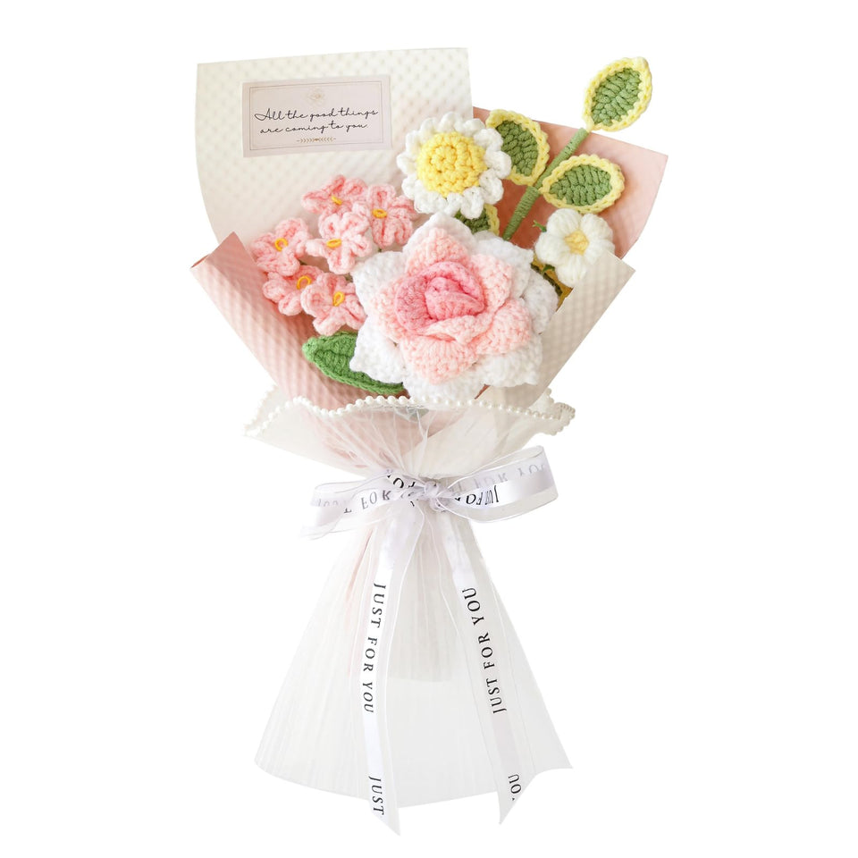 Piklado crochet pink rose daisy bouquet in lasting decor.