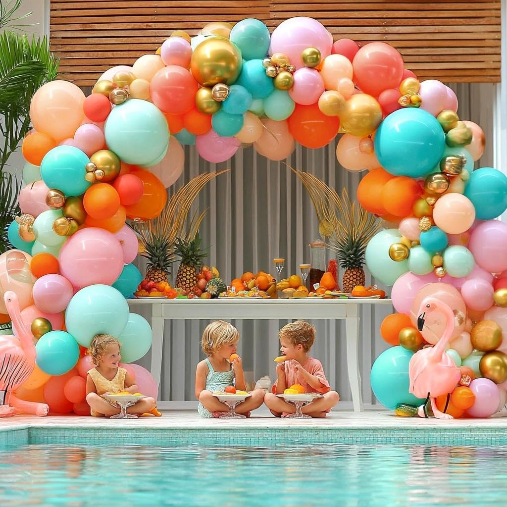 Pinbra coral red balloons introduce warm tropical notes.
