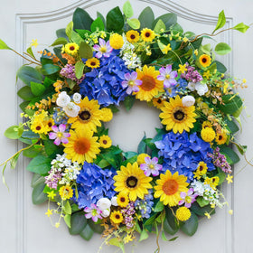 Pinkpuii handmade craftsmanship yields sturdy, long-lasting spring decor.