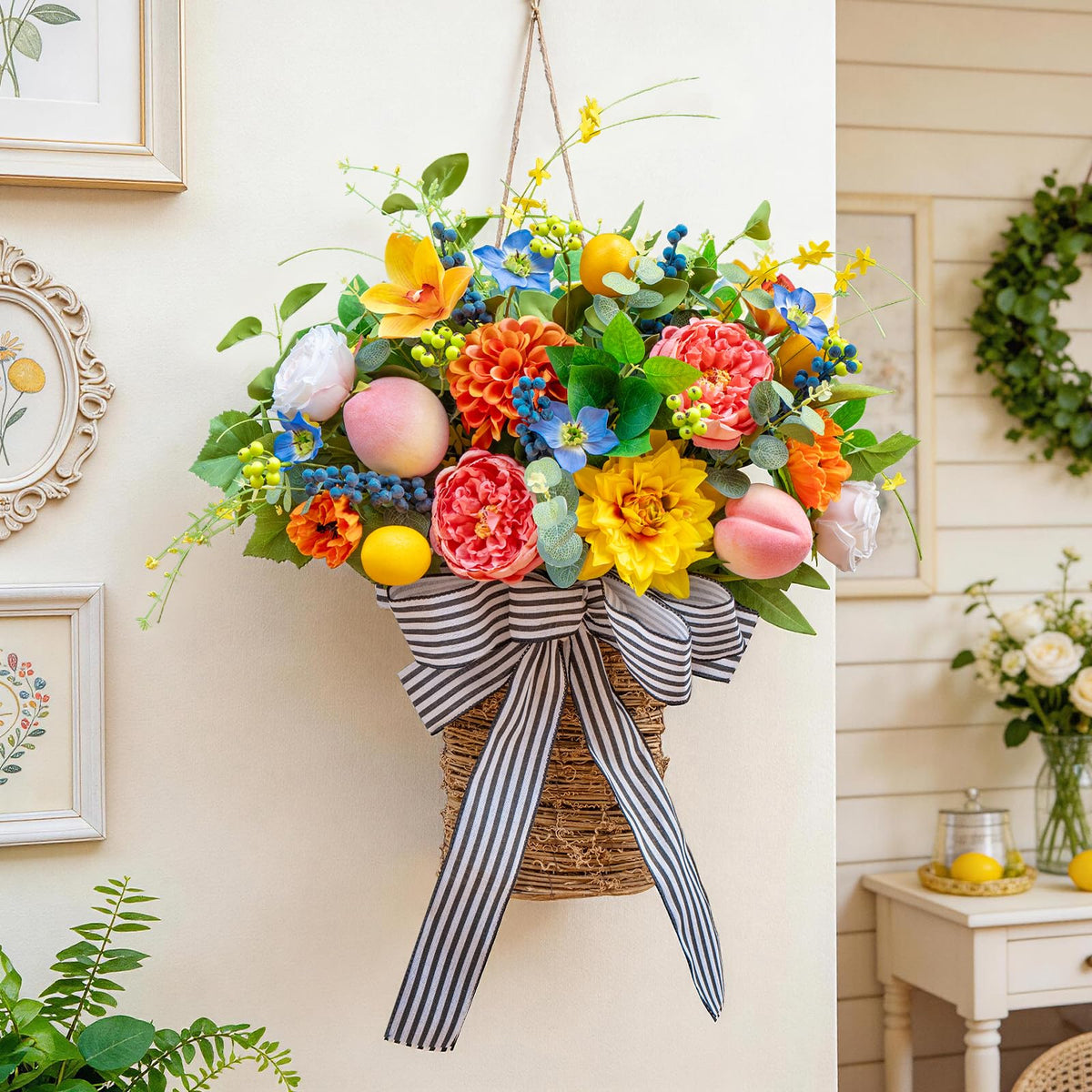 Pinkpuii indoor and outdoor wreath design suitable for year round display