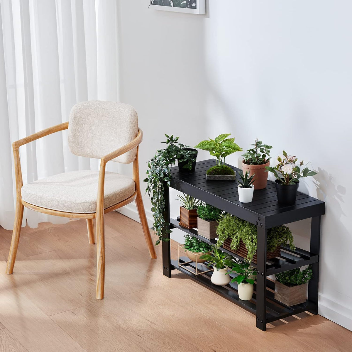 Pipishell bamboo shoe rack bench eco-friendly durable bamboo construction.