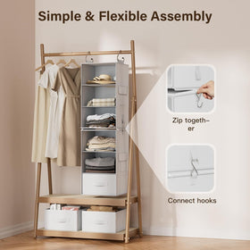 Pipishell side pockets ideal for socks and accessories.