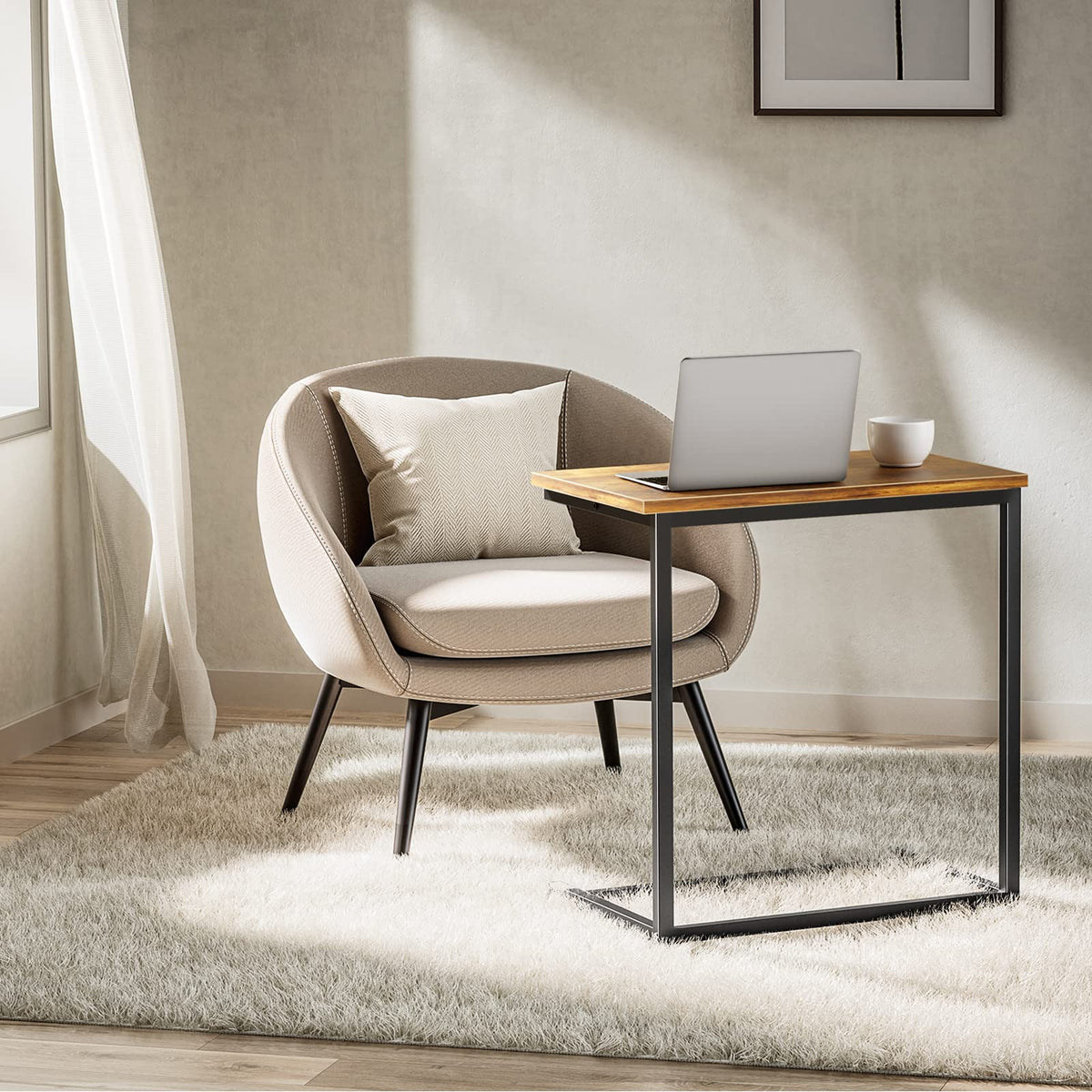 Pipishell wood-grain end table adds a modern touch and extra surface.