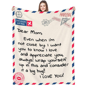 Poitvd mom blanket gift text close-up shows heartfelt message for Mother's Day