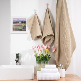 POLYTE OEKO-TEX Standard 100 certified towels for worry-free textile safety.